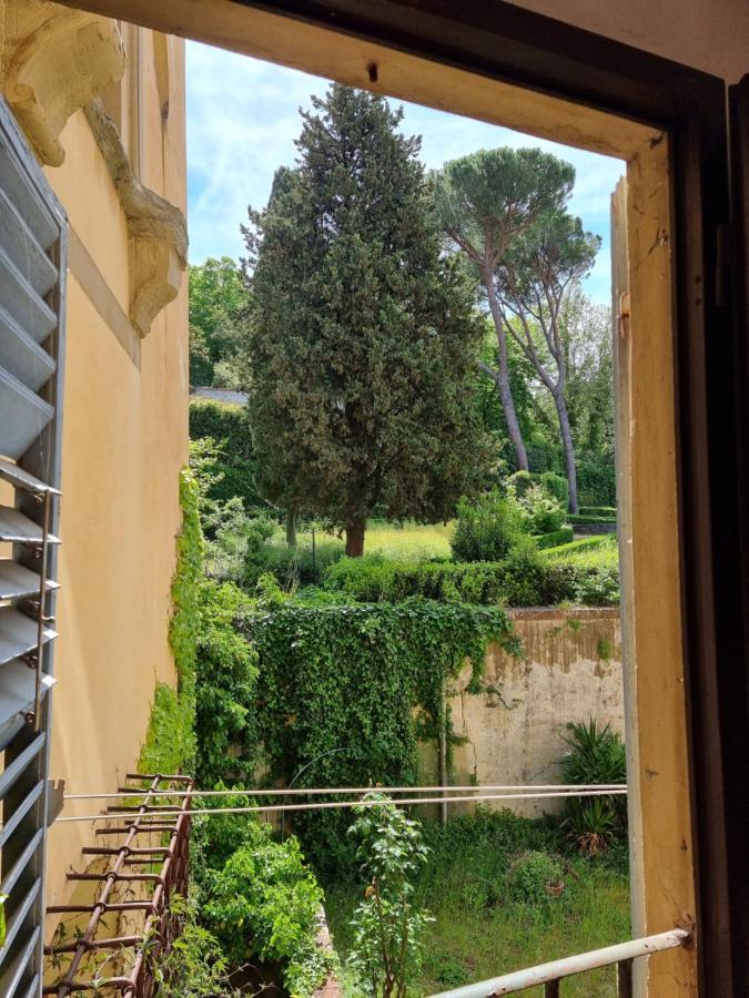 La Birba Badessa Di Ponte Vecchio Apartment ฟลอเรนซ์ ภายนอก รูปภาพ